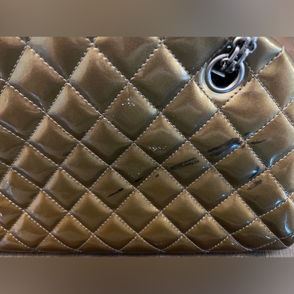 HP GUC Chanel Metallic Patent Leather Bowler w/ Hologram & card. Color transfer. - Picture 12 of 16